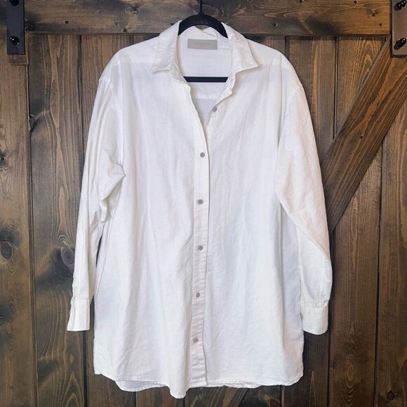 Essentials Fear of God Women's Cotton Button Down Long Sleeve Shirt - Picture 2 of 6